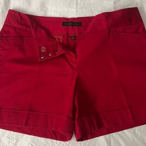 Pre-owned in excellent condition, please reference to the pictures.